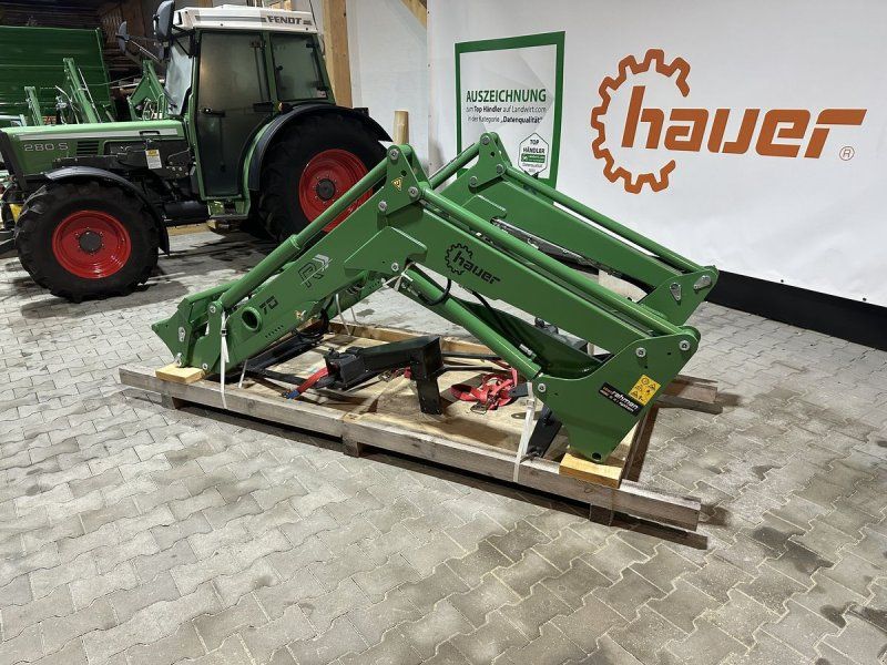 Hauer Fendt 300 LSA