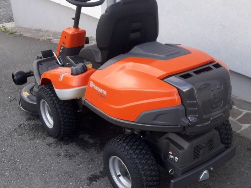 Husqvarna R 214 TC