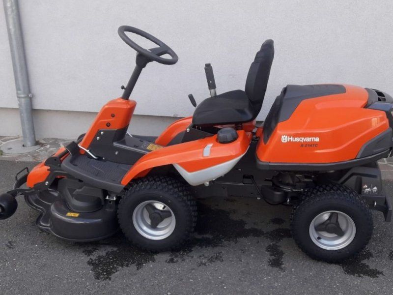 Husqvarna R 214 TC
