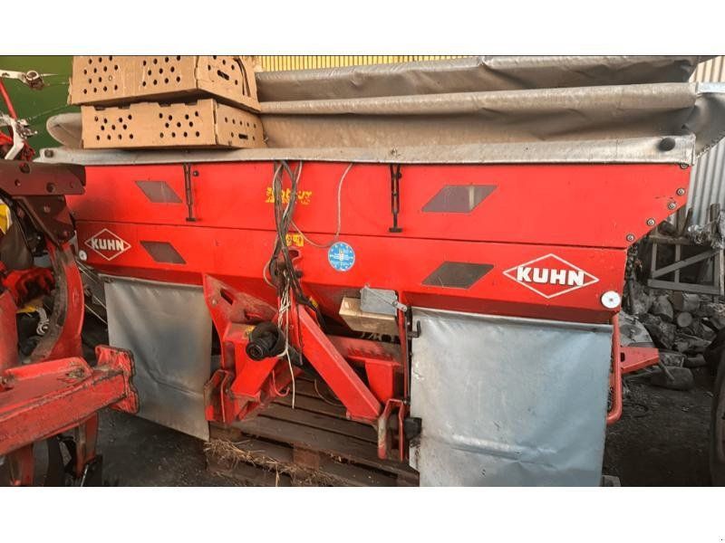 Kuhn AXERA