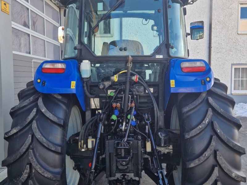 New Holland T 5.105