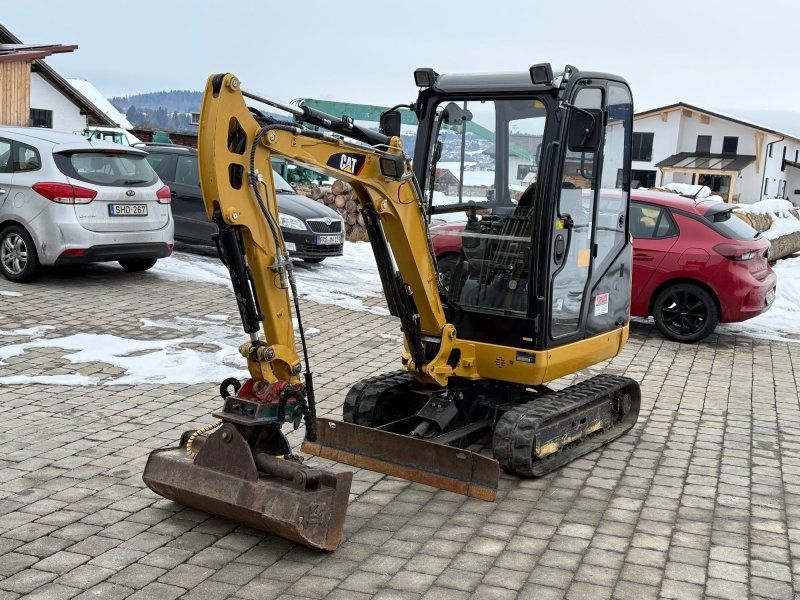 Cat 301.7D
