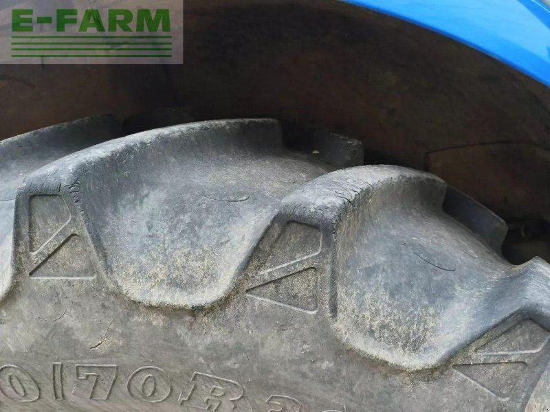 New Holland t7.200 ac