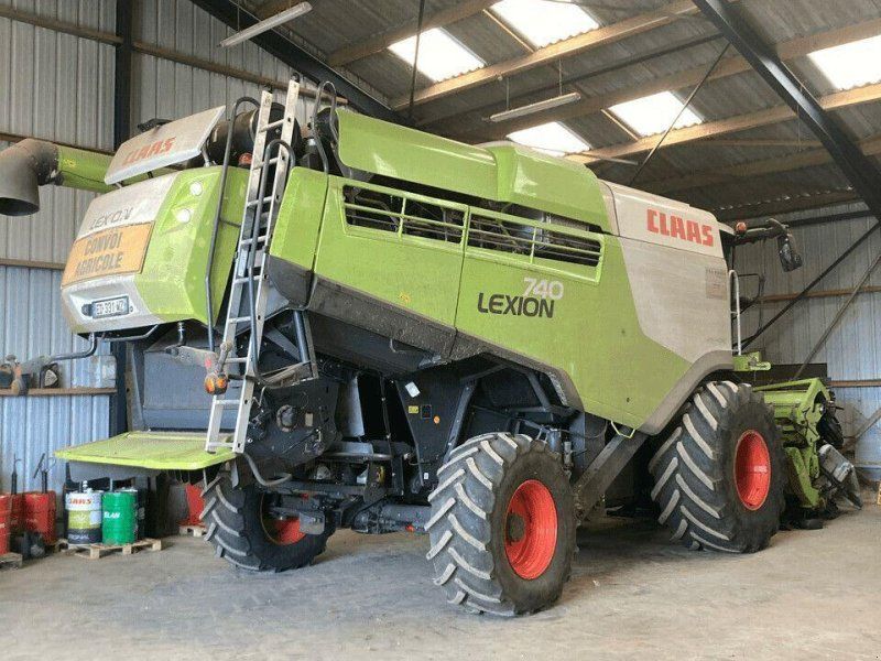 Claas lexion 740 t4