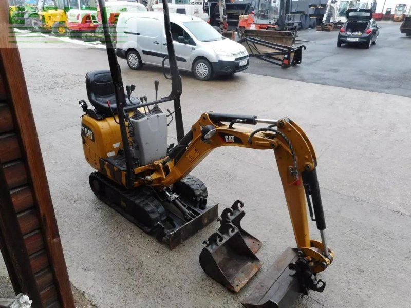 Caterpillar 300.9d ( 1.087kg ) mit sw + 3 löffel