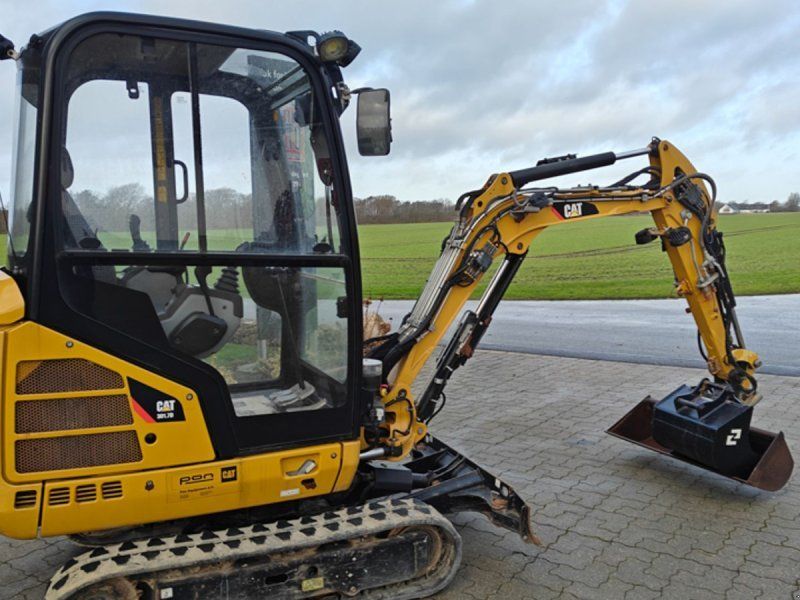 Cat 301.7D