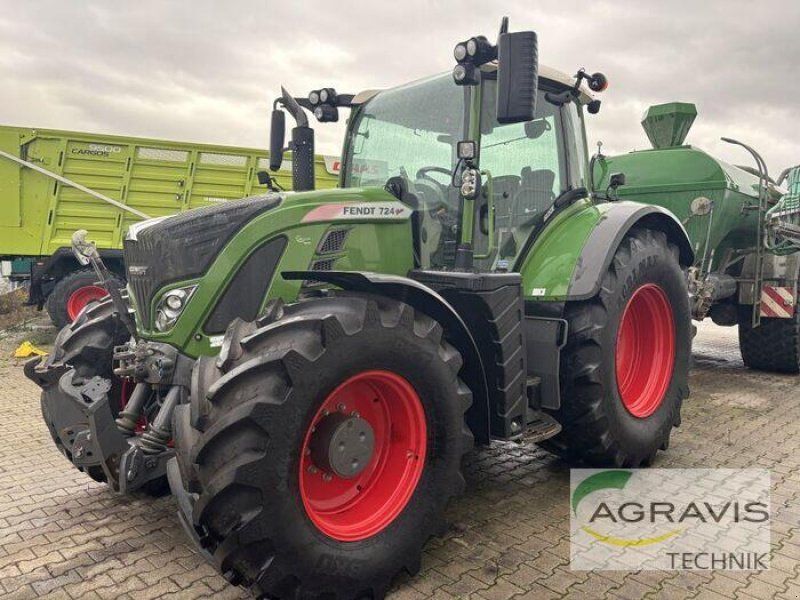Fendt 724 VARIO S4 Profi