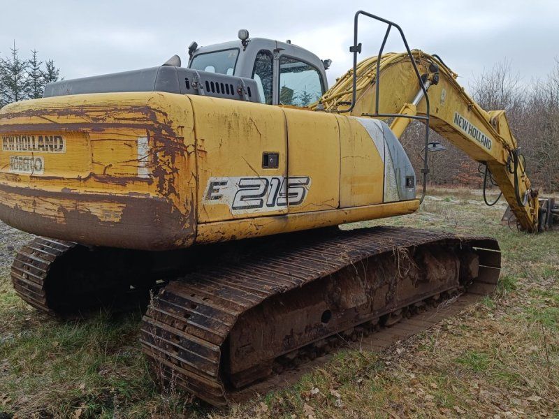 New Holland E215