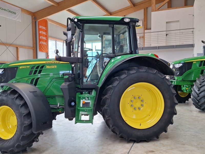John Deere 6140M