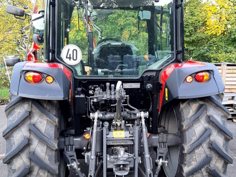 Massey Ferguson 4708