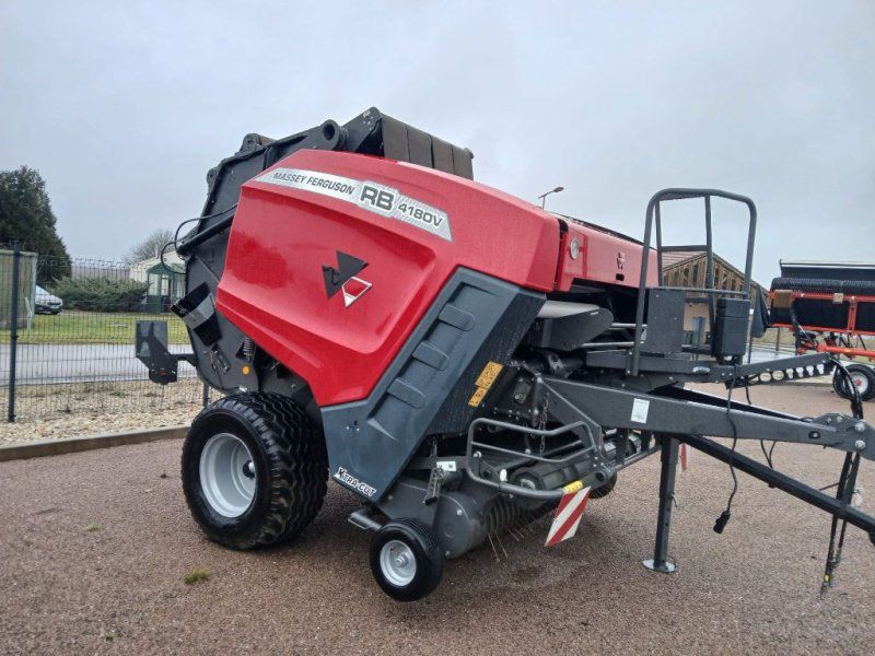 Massey Ferguson RB 4180 XTRACUT