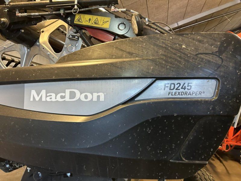 MacDon FD245