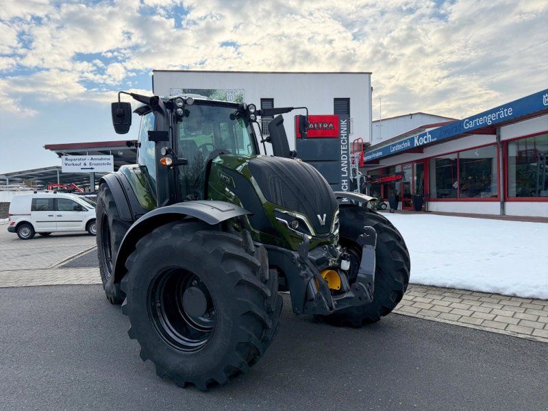 Valtra T215 D