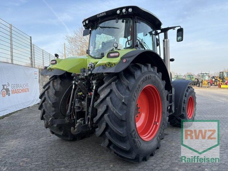 Claas Axion 830