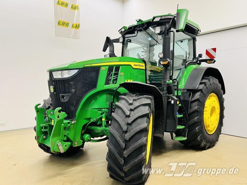 John Deere 7R 310