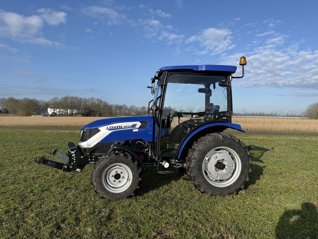Lovol M254 4WD tractor met cabine / fronthef DEMO 2026 33 uur