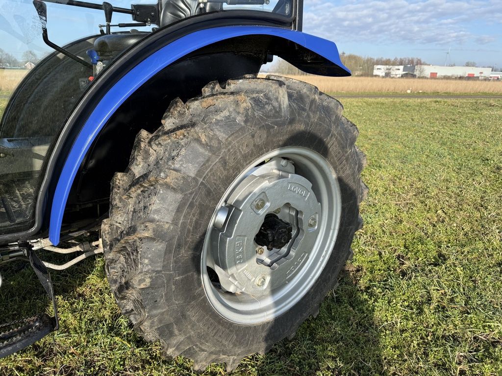 Lovol M254 4WD tractor met cabine / fronthef DEMO 2026 33 uur