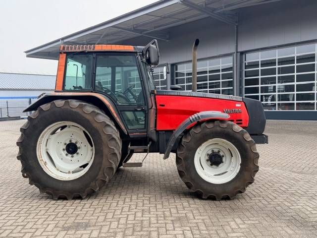 Valtra 8150