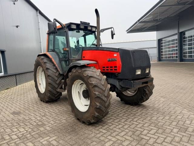 Valtra 8150