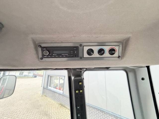 Valtra N121 Hitech 50km, geveerd, Fronthef