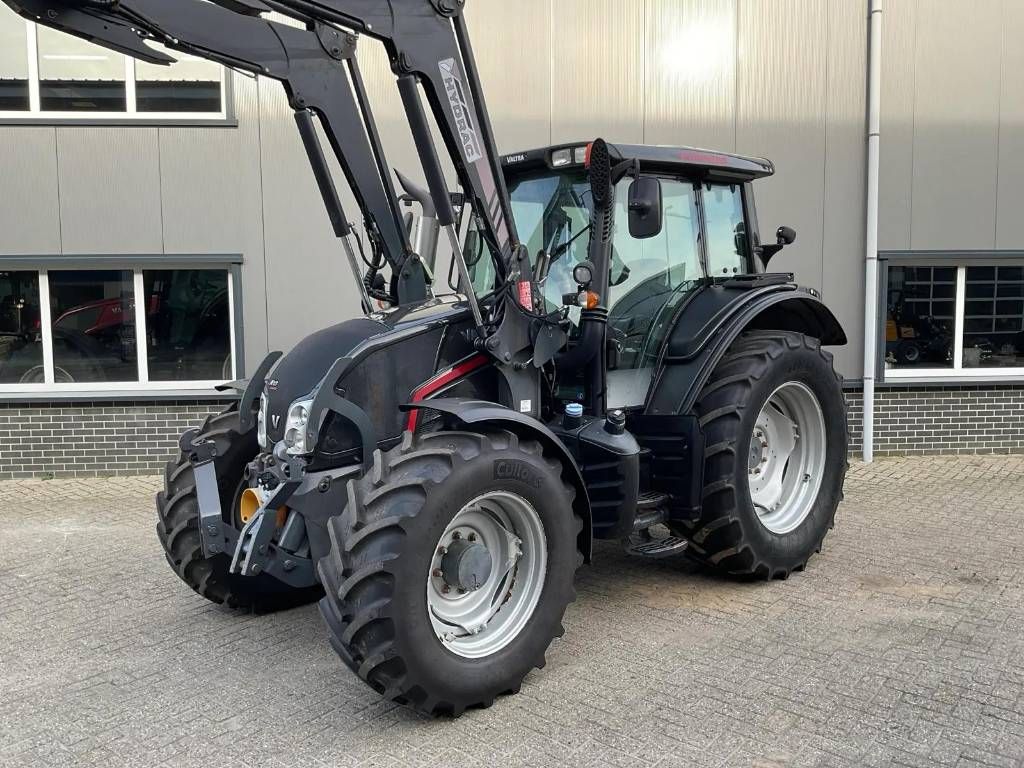 Valtra N123 Hitech5, Voorlader, FH+PTO, unlimited