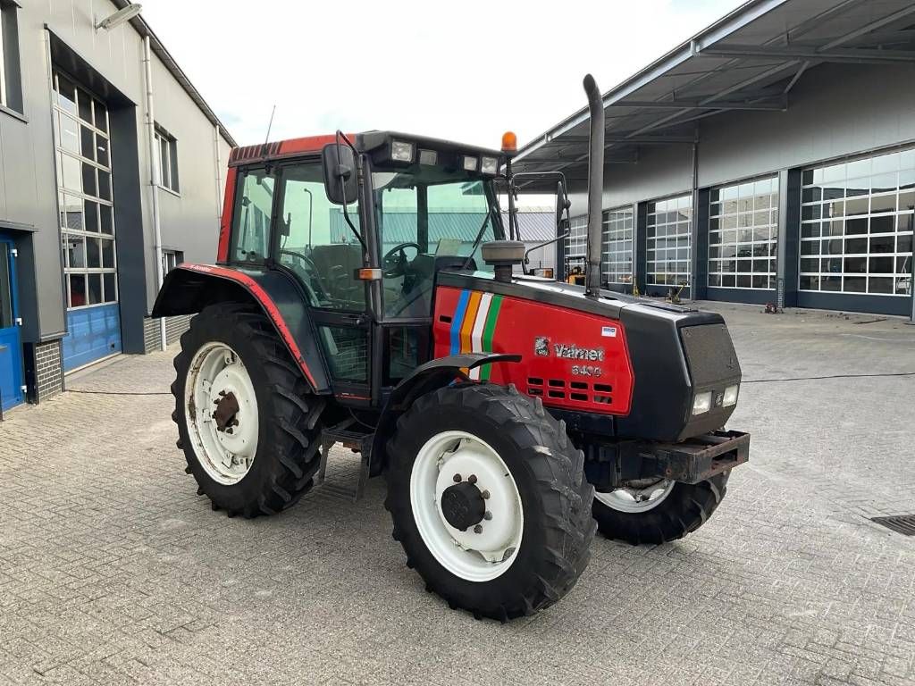 Valtra Valmet 6400 mezzo