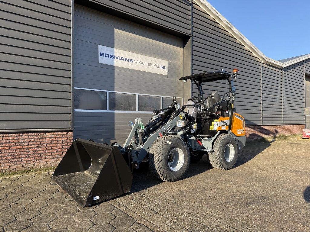 Giant G2700 X-TRA HD+ shovel / kniklader NIEUW