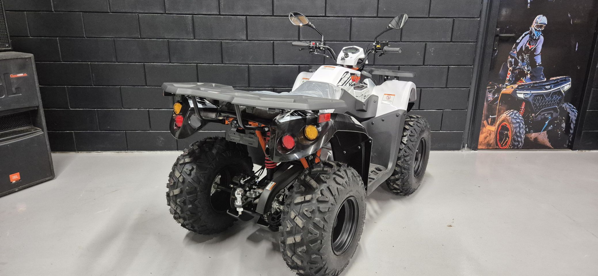 Kayo Au200 Landbouw quad t3b kenteken