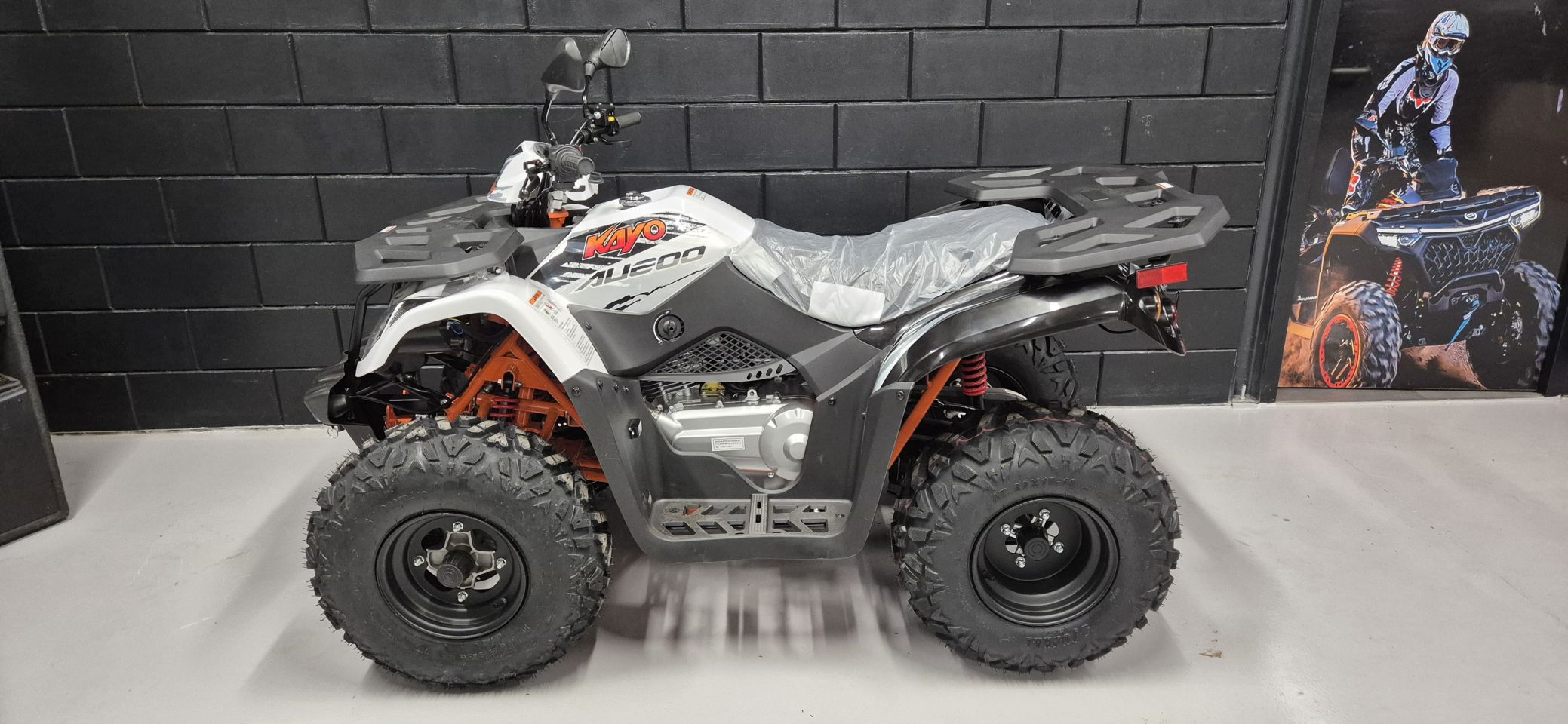 Kayo Au200 Landbouw quad t3b kenteken