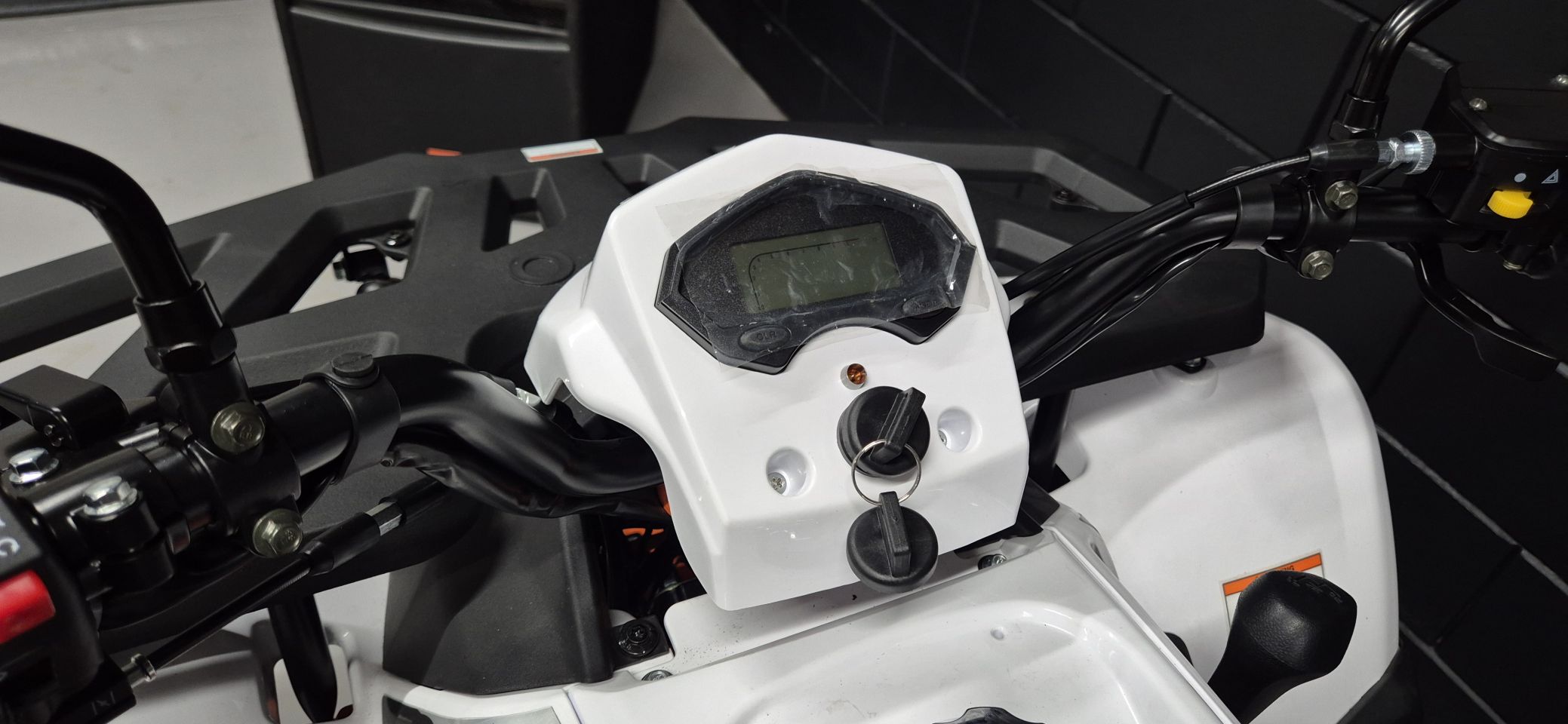 Kayo Au200 Landbouw quad t3b kenteken