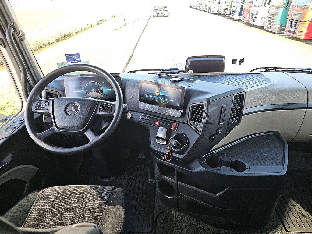 MERCEDES-BENZ ACTROS 1848 LS