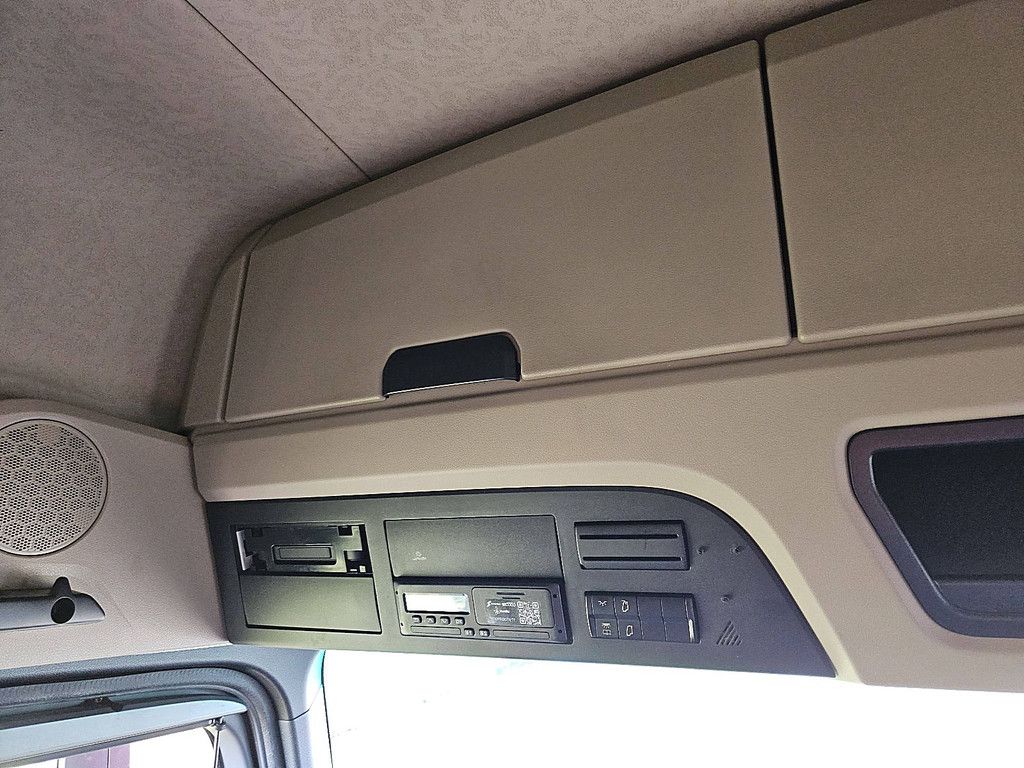 MERCEDES-BENZ ACTROS 1848 LS