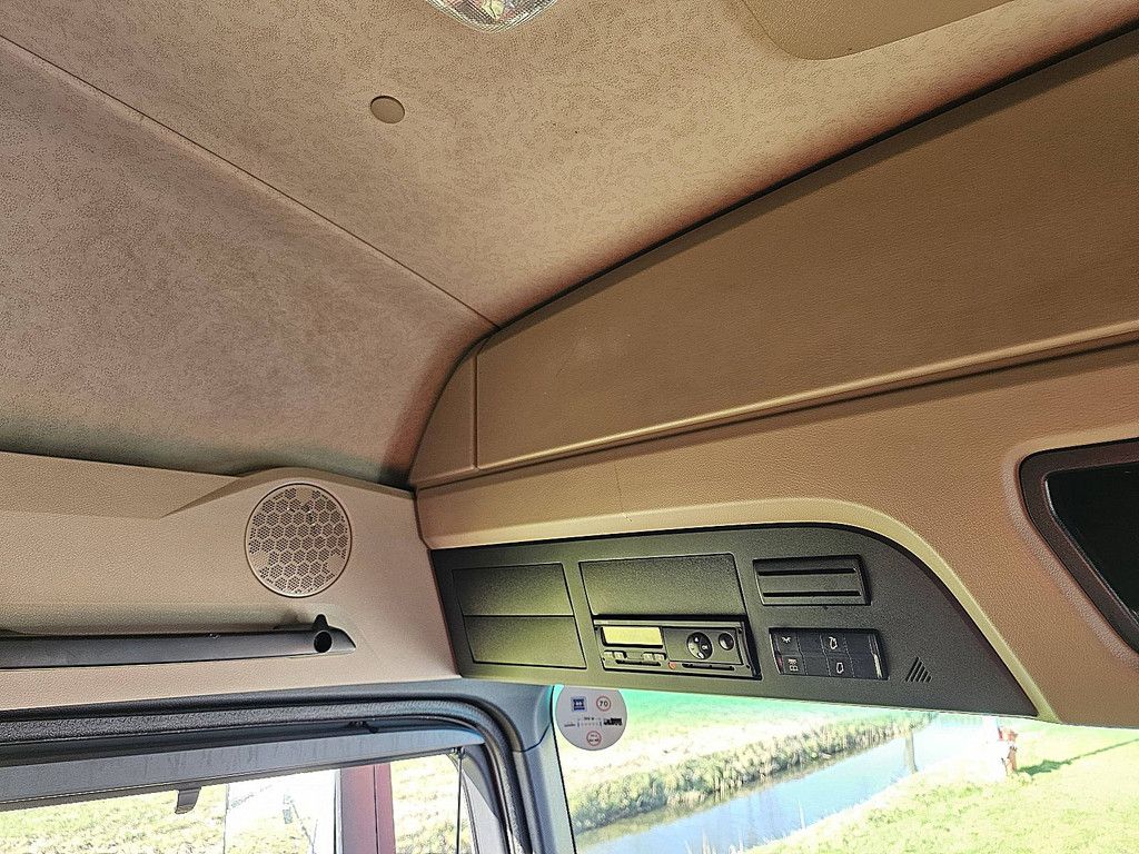 MERCEDES-BENZ ACTROS 2343 LS