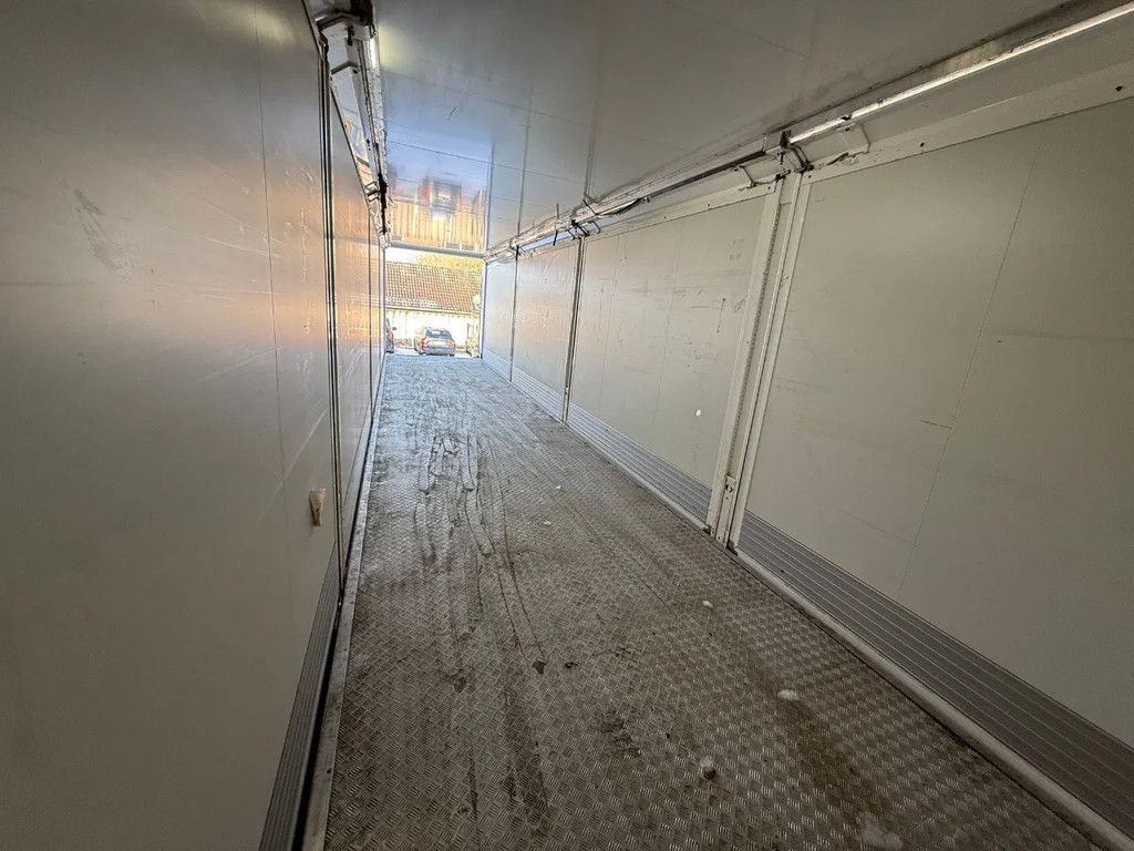 Van Hool Moeyerson Side doors/Seitenturen Carrier Vector 1550 1.280 uur!