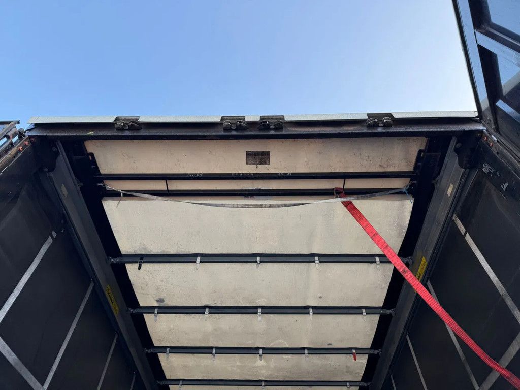 Krone SD Schuifzeilen/Schuifdak BPW 2 Opbergkist Reservewielhouder