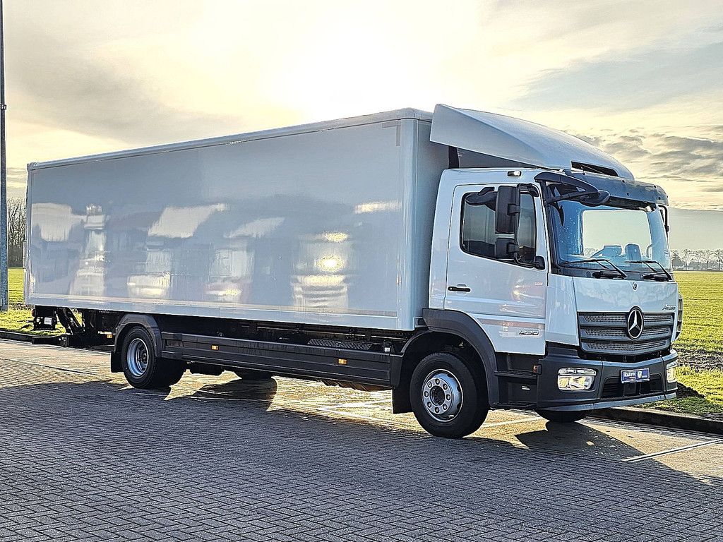 MERCEDES-BENZ ATEGO 1230