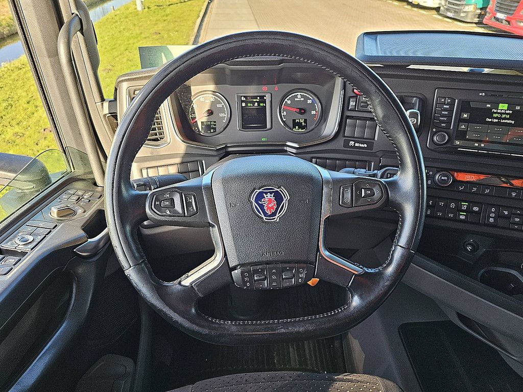 SCANIA R500 6x2*4,durabright