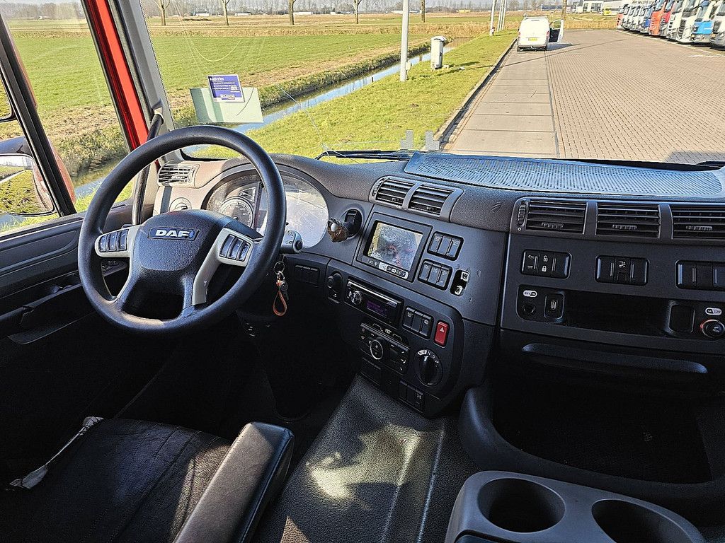 DAF CF 260 bdf+box lift airco