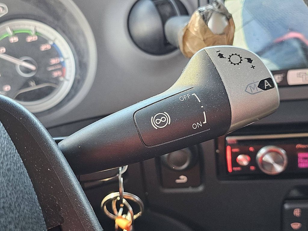 DAF CF 260 bdf+box lift airco