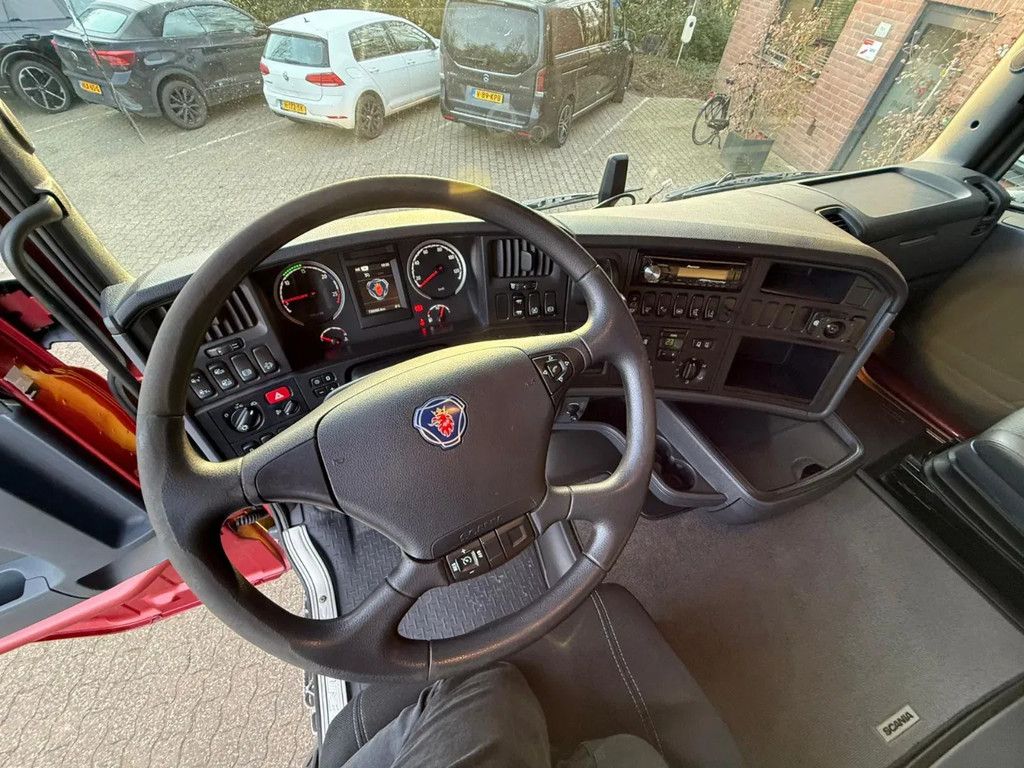 Scania R410 Highline 2 tanks NL Truck