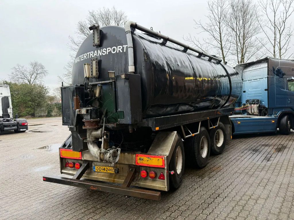 D-TEC Vlastuin 36m3 Mestoplegger/Gulle/Manure 2x Stuuras NL Trailer APK 12-2026