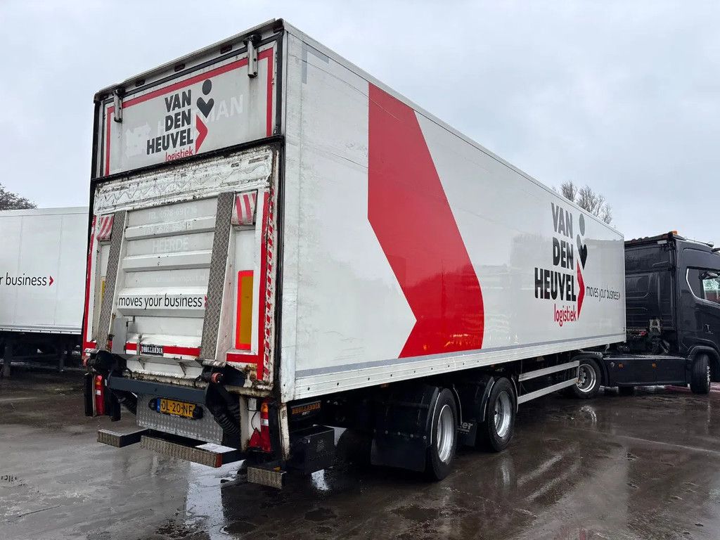 Sommer 12.3M Stuuras 2T Laadklep Webasto kachel NL Trailer APK/TUV 9-2026