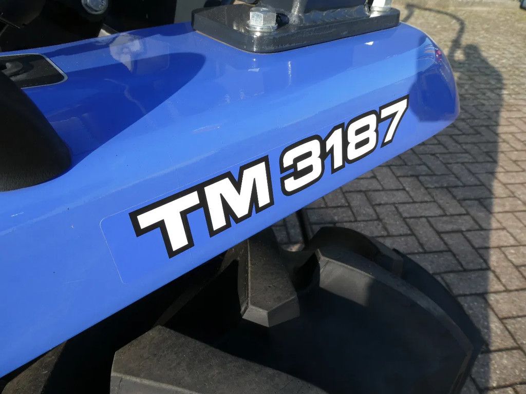 Iseki TM3187 4wd / 0120 Draaiuren / Voorlader
