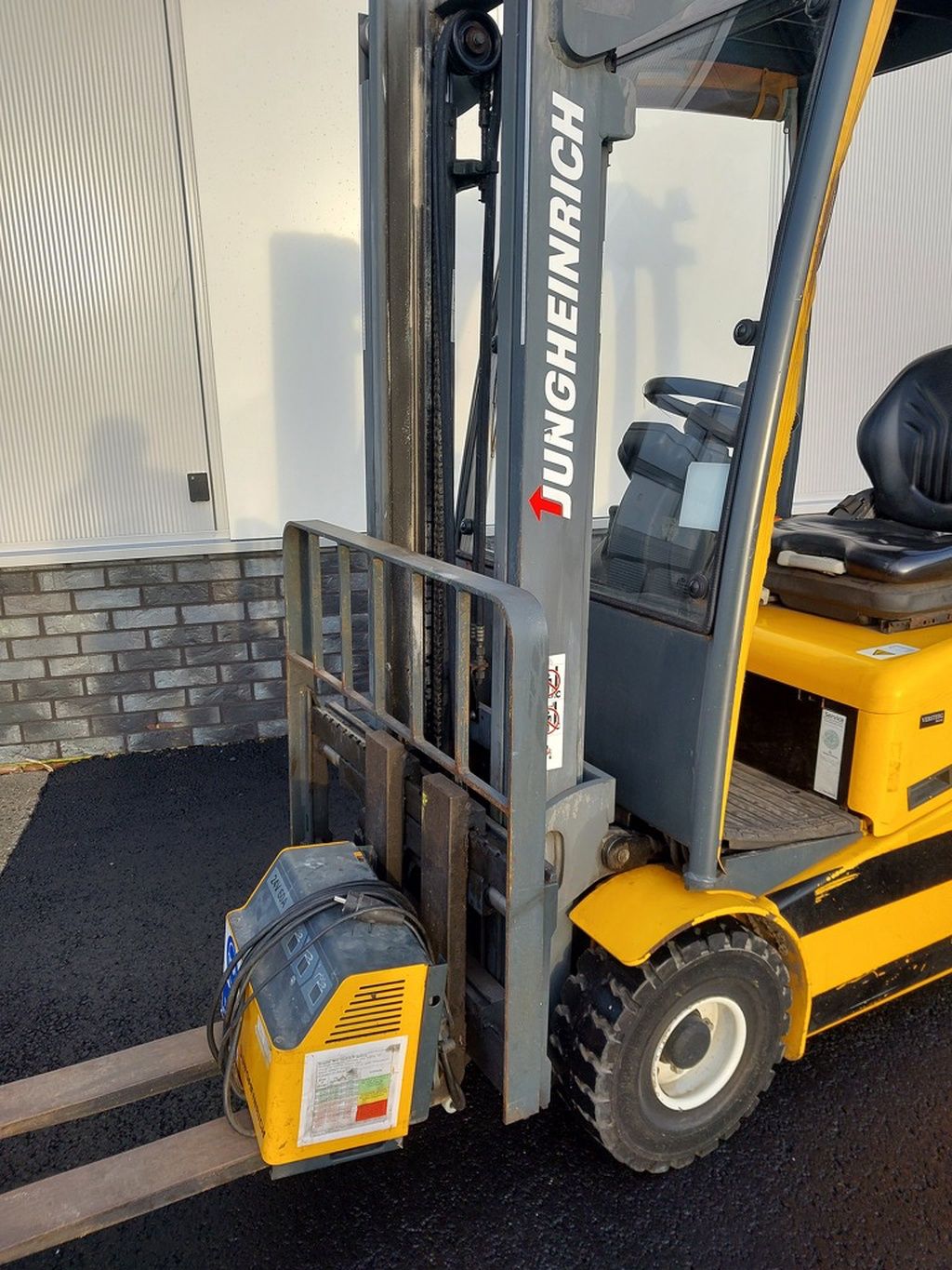 Jungheinrich EFG110K