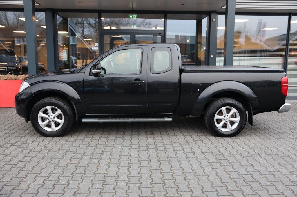 Nissan Navara 2.5 DCI SE 4WD VAN