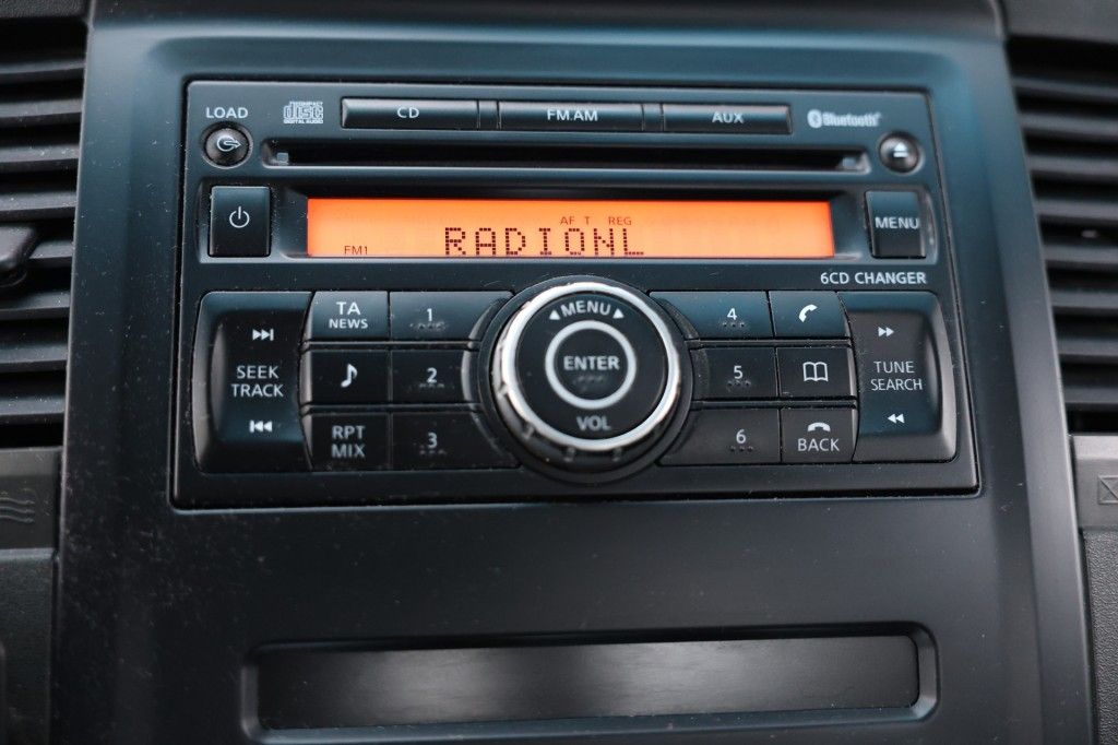 Nissan Navara 2.5 DCI SE 4WD VAN