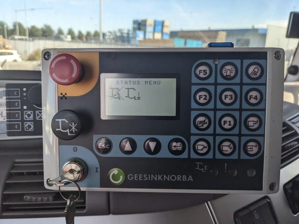 E-TRUCKS EUROPE CF FAG HYDROGEN ELECTRIC HYBRID