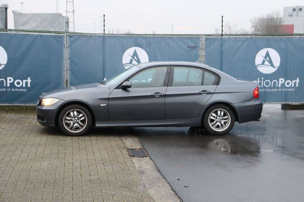 Pkw BMW 318d Diesel 122 PS 2006 (Margin)