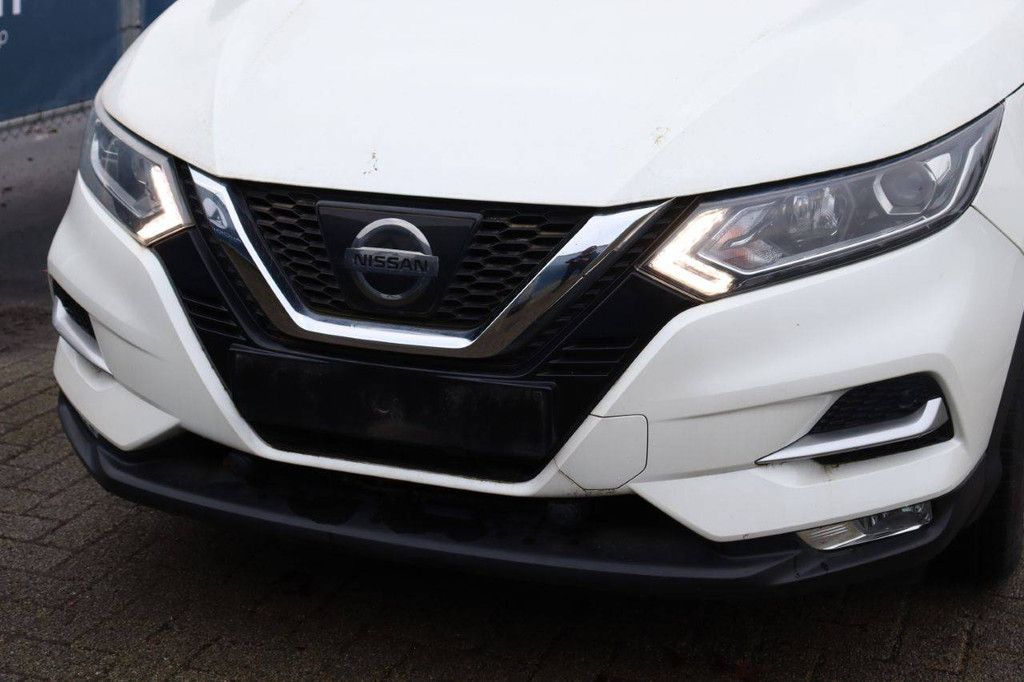 SUV Nissan Qashqai Petrol 115hp 2018 (Margin)