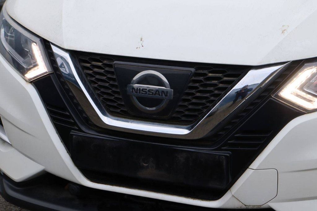 SUV Nissan Qashqai Petrol 115hp 2018 (Margin)